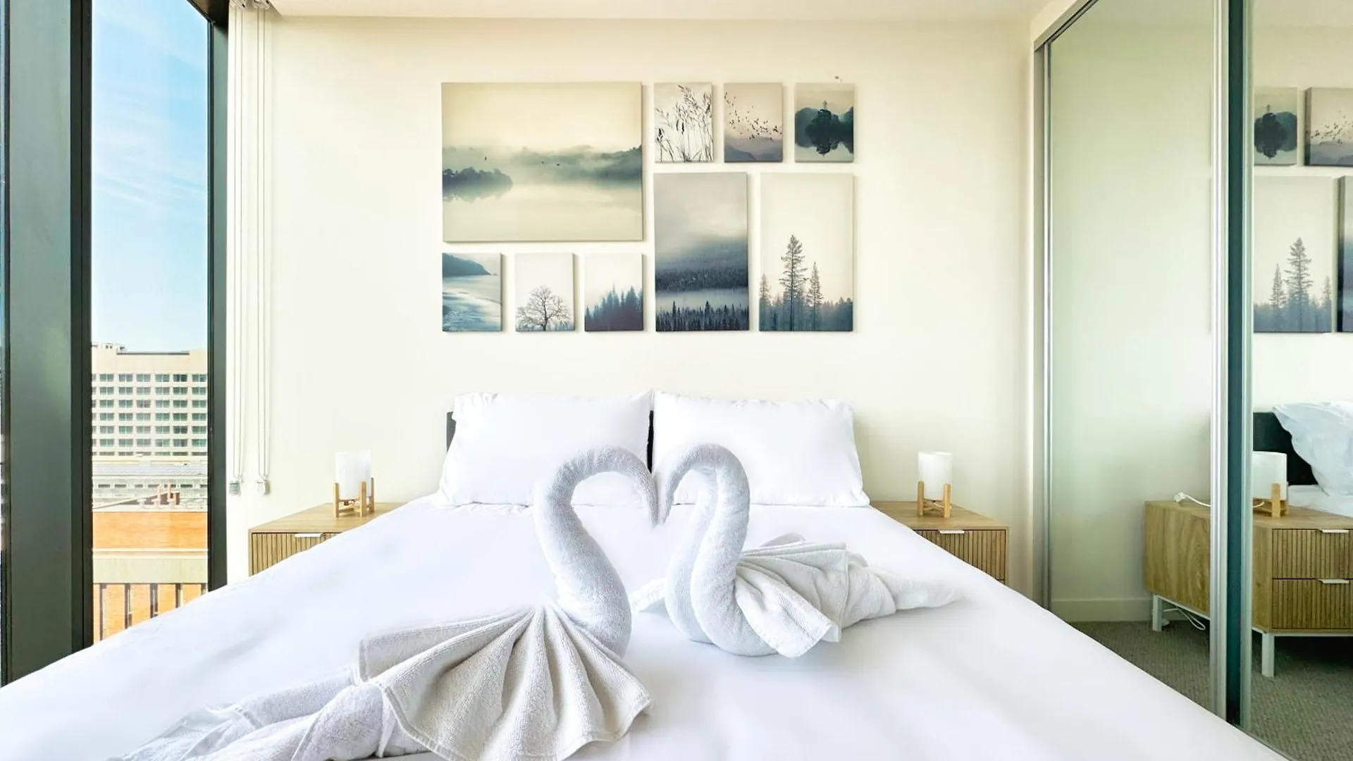 City Chic Living: 1-Br Apt Overlooking Rundle Mall 阿德莱德 澳大利亚